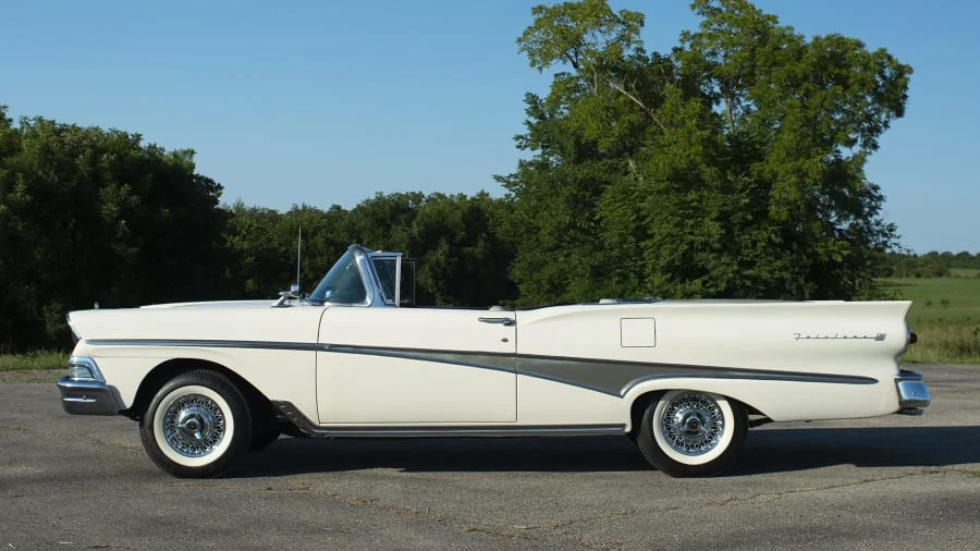 1958 Ford Fairlane 2nd Gen - Image 2 of 12