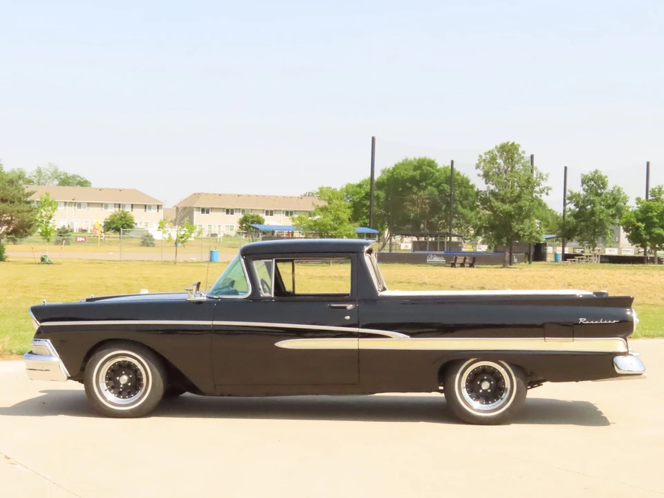 1958 Ford Ranchero 1st Gen - Image 19 of 31