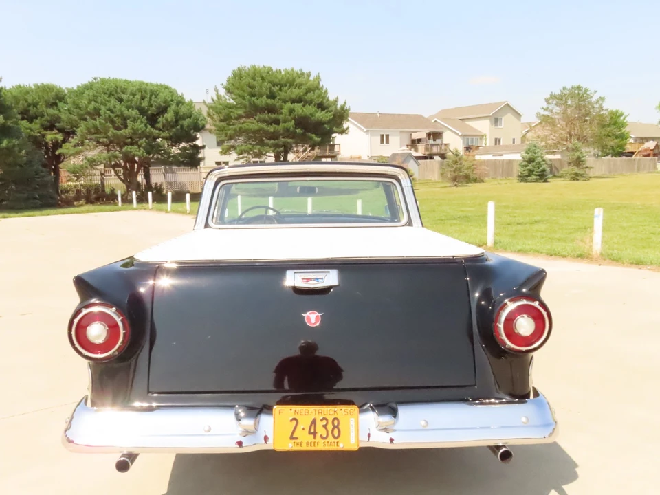 1958 Ford Ranchero 1st Gen - Image 11 of 31