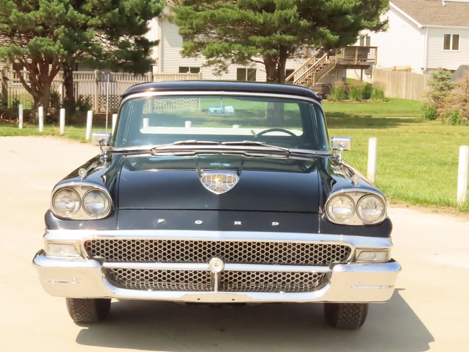 1958 Ford Ranchero 1st Gen - Image 22 of 31