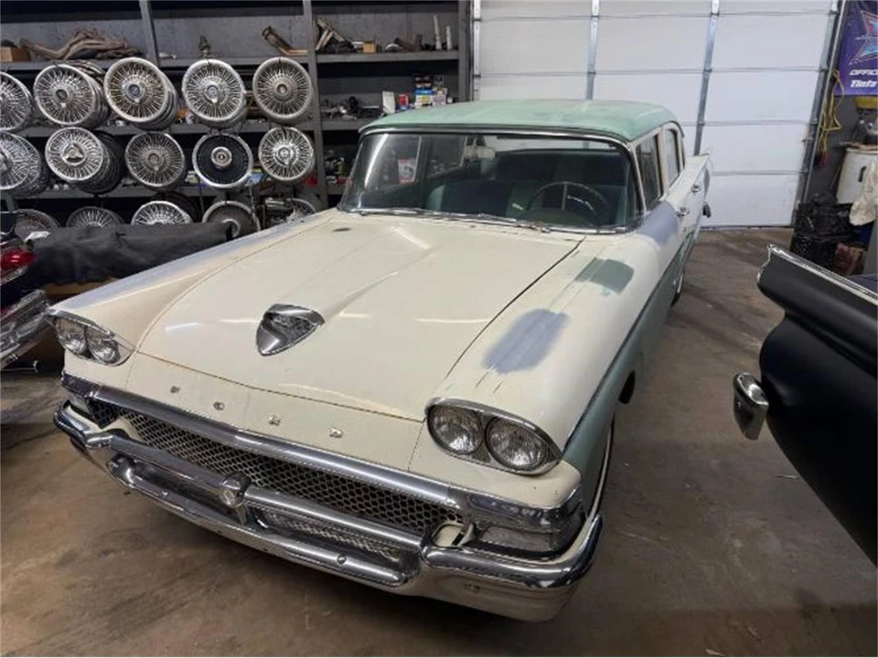 1958 Ford Customline - Image 12 of 12