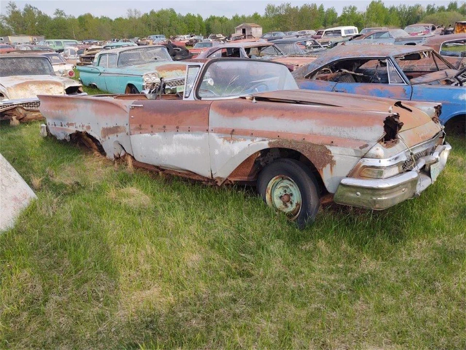 1958 Ford - Image 3 of 11