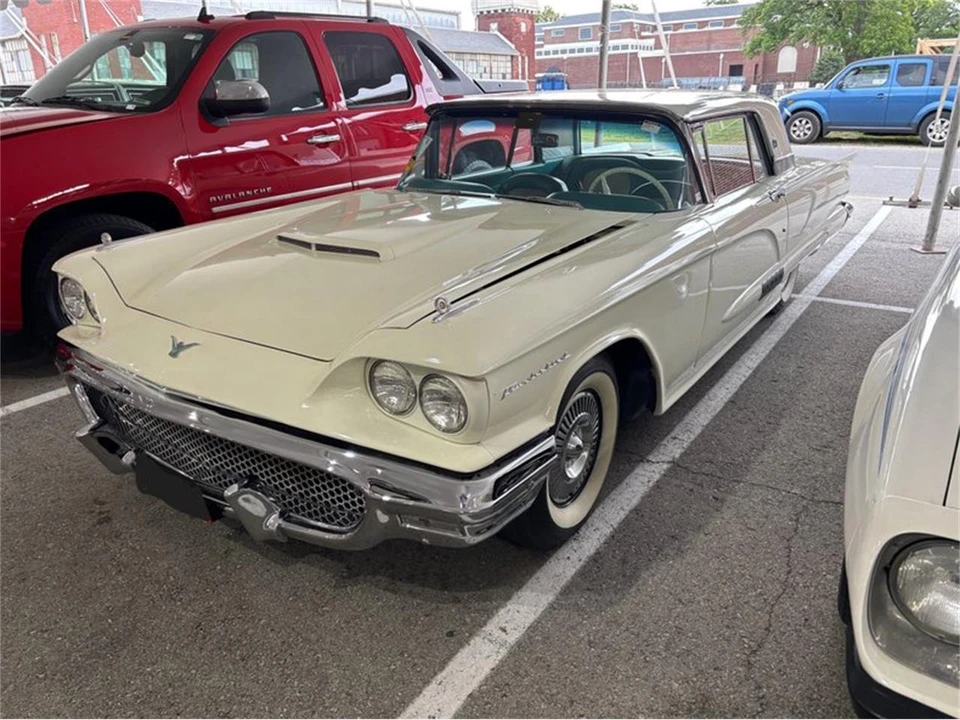 1958 Ford Thunderbird 2nd Gen - Image 2 of 21