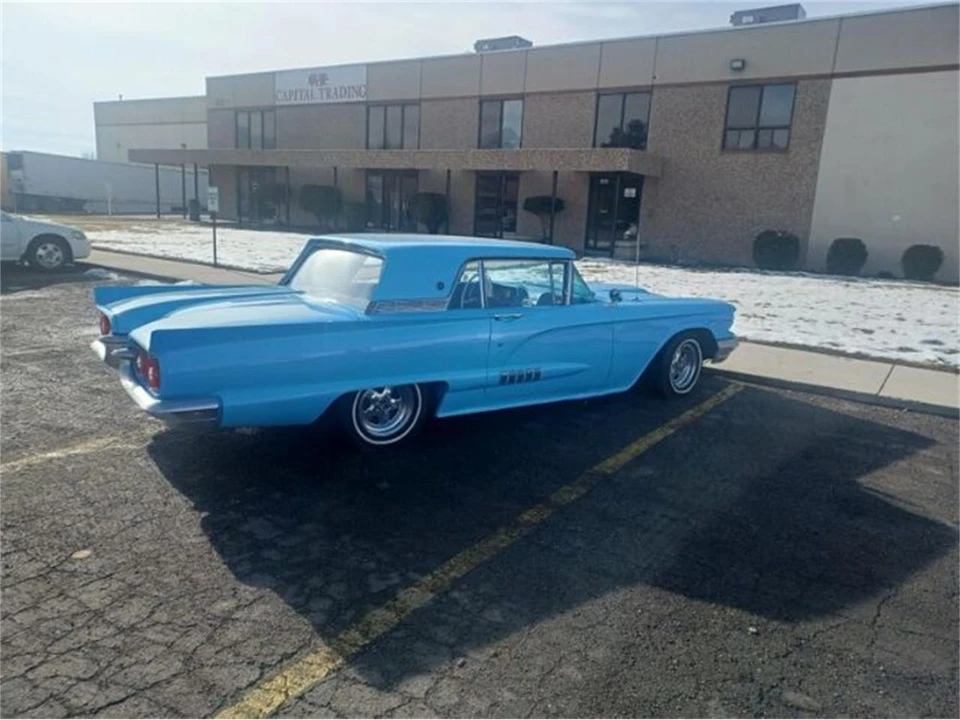 1958 Ford Thunderbird 2nd Gen - Image 4 of 5