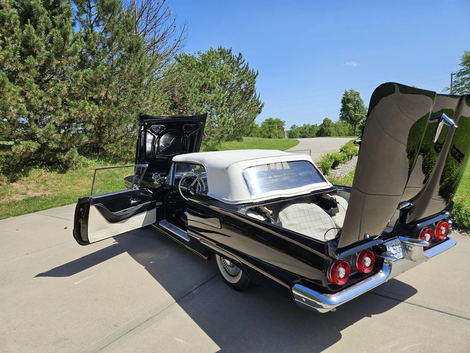 1958 Ford Thunderbird 2nd Gen - Image 28 of 31