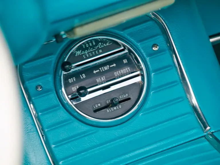1958 Ford Thunderbird 2nd Gen - Image 18 of 30