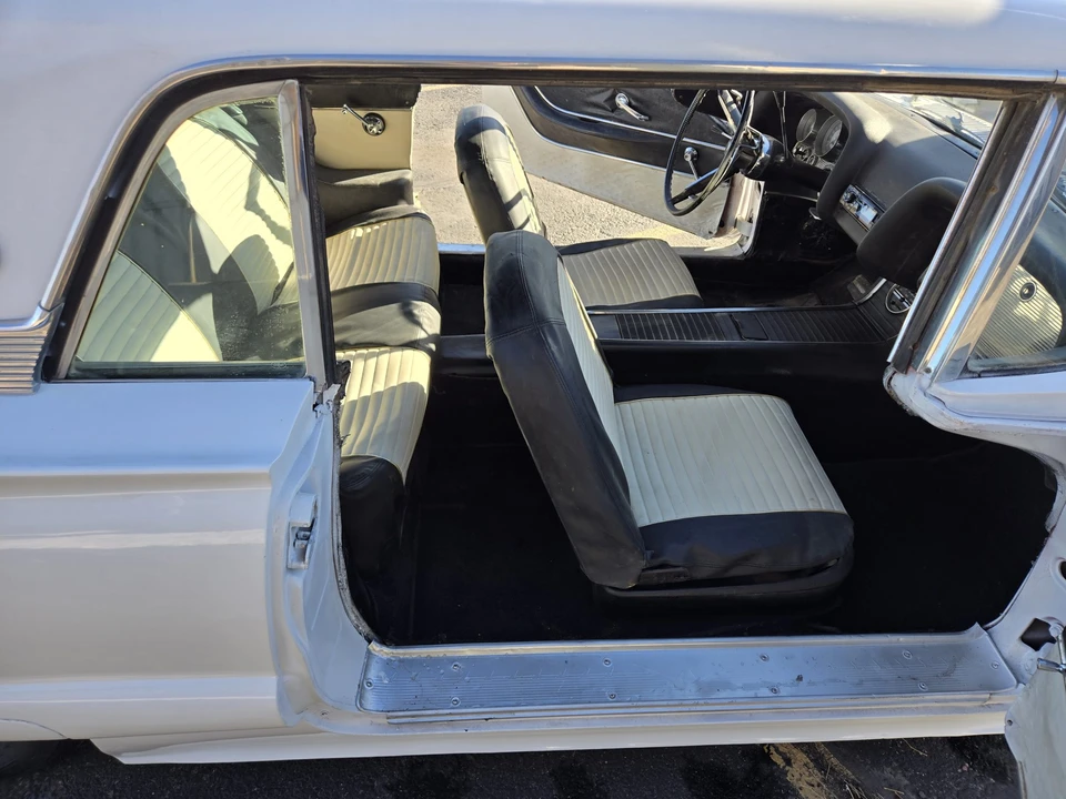 1958 Ford Thunderbird 2nd Gen - Image 24 of 31