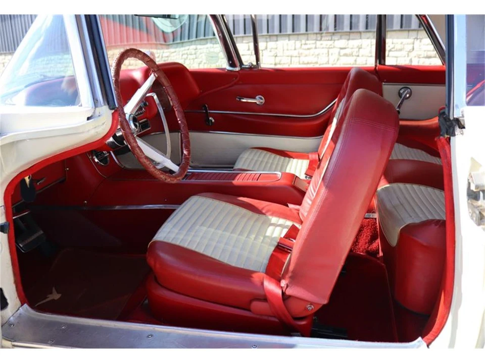1958 Ford Thunderbird 2nd Gen - Image 28 of 31