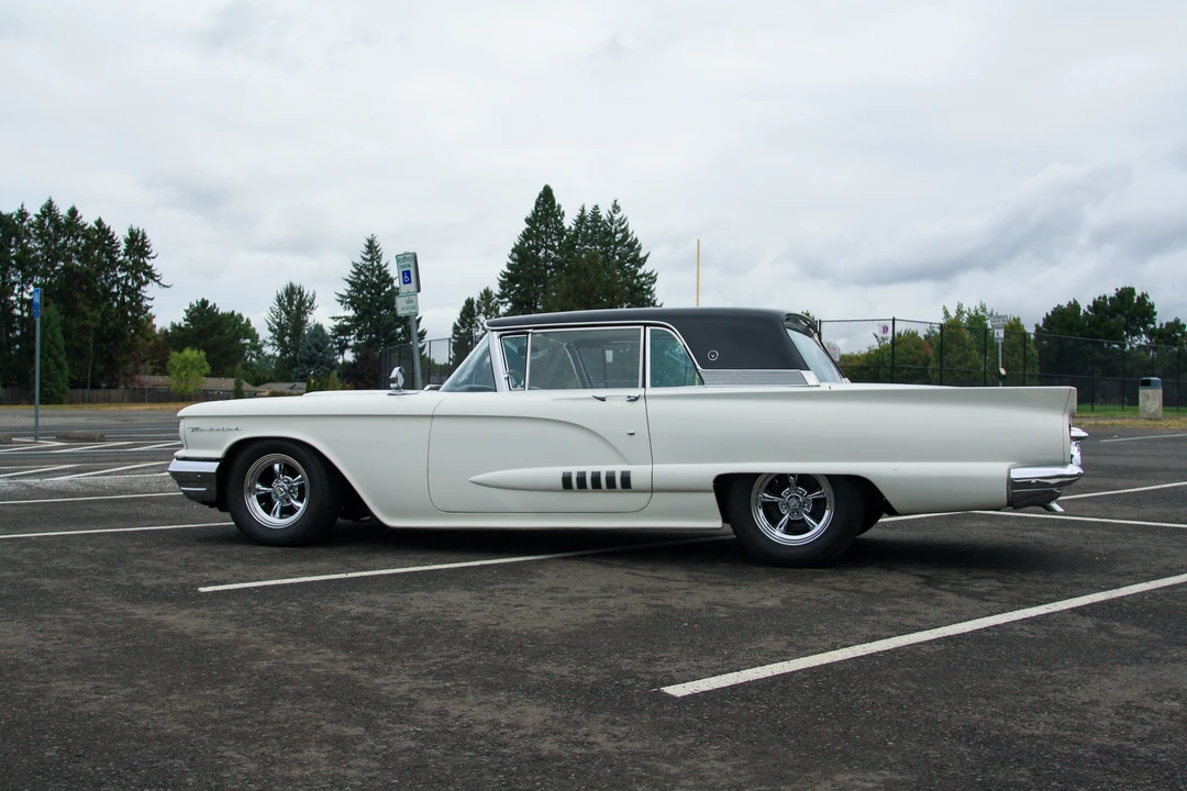 1958 Ford Thunderbird 2nd Gen - Image 11 of 31