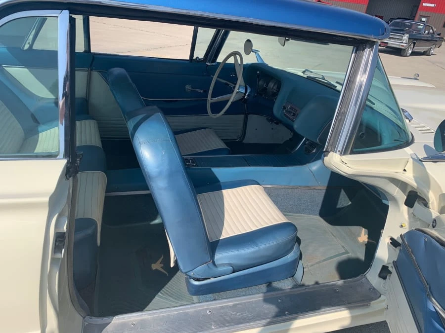 1958 Ford Thunderbird 2nd Gen - Image 4 of 12
