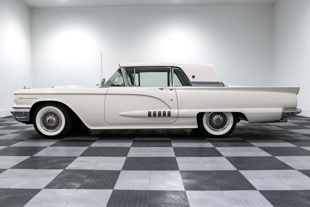 1958 Ford Thunderbird 2nd Gen - Image 2 of 10