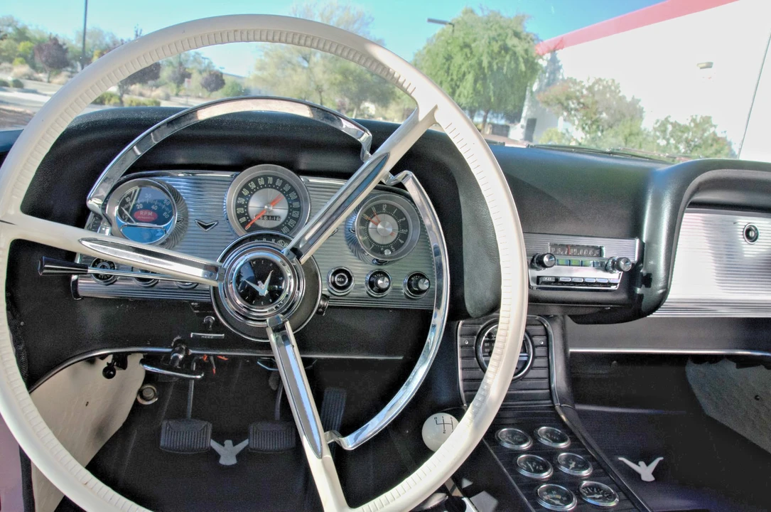 1958 Ford Thunderbird 2nd Gen - Image 18 of 21