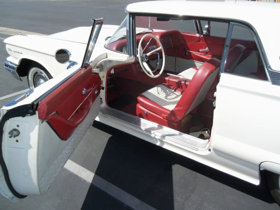 1958 Ford Thunderbird 2nd Gen - Image 4 of 8