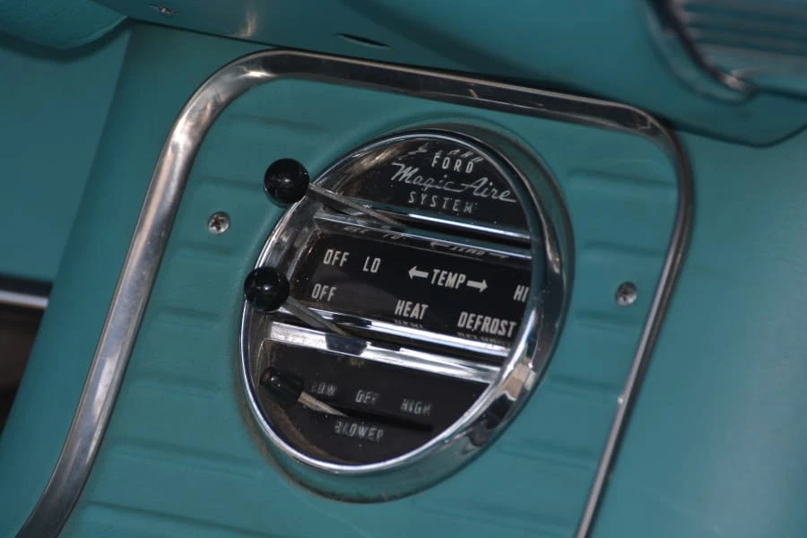 1958 Ford Thunderbird 2nd Gen - Image 16 of 22