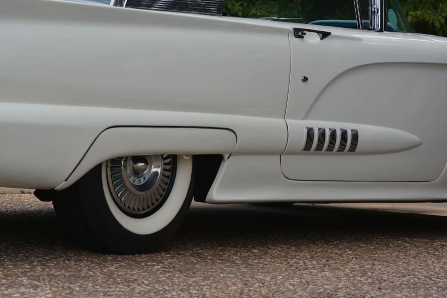 1958 Ford Thunderbird 2nd Gen - Image 11 of 22