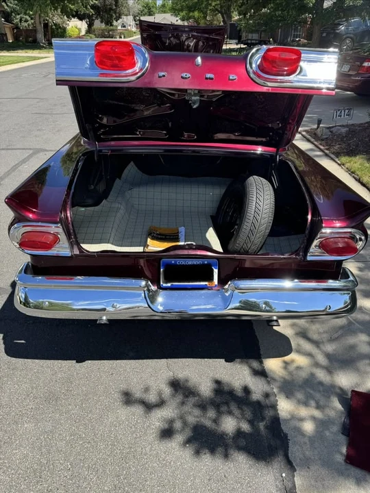 1958 Ford Customline - Image 7 of 8