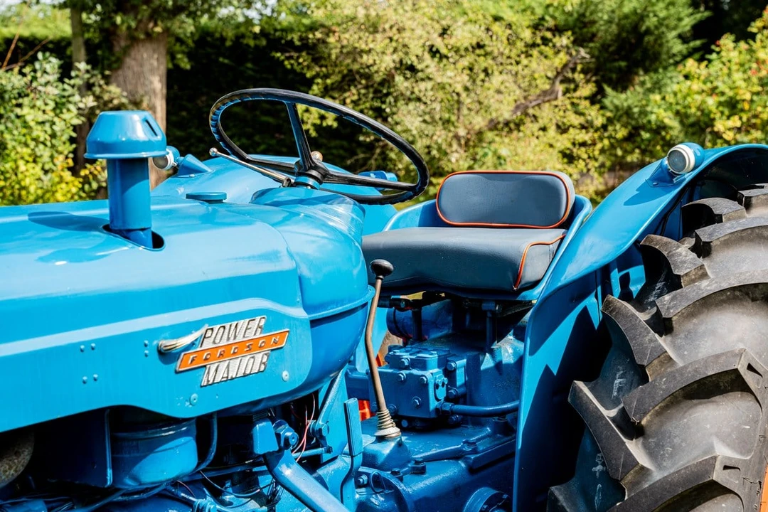 1958 Ford Tractor - Image 12 of 30