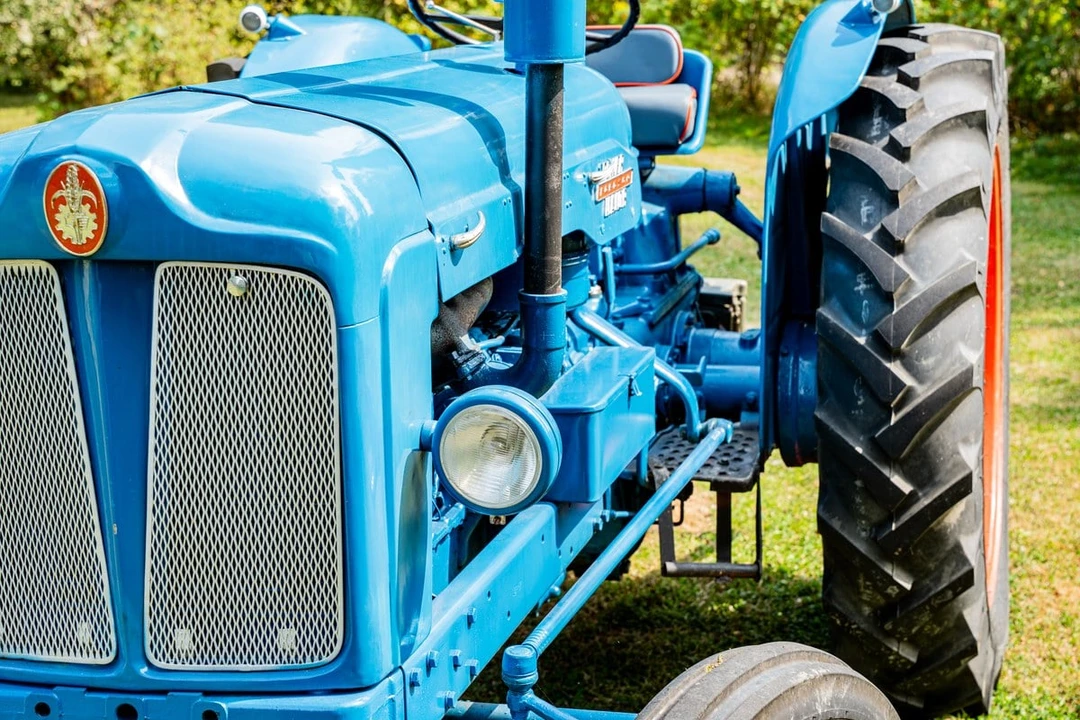1958 Ford Tractor - Image 21 of 30