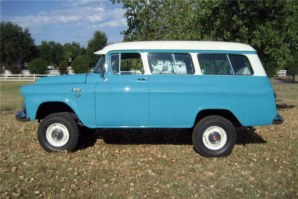 1958 GMC Suburban 4th Gen - Image 5 of 5