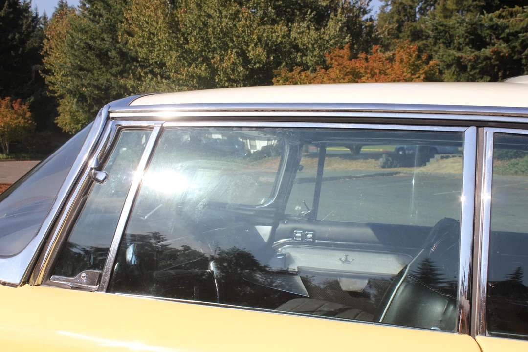 1958 Chrysler Imperial 2nd Gen - Image 30 of 31