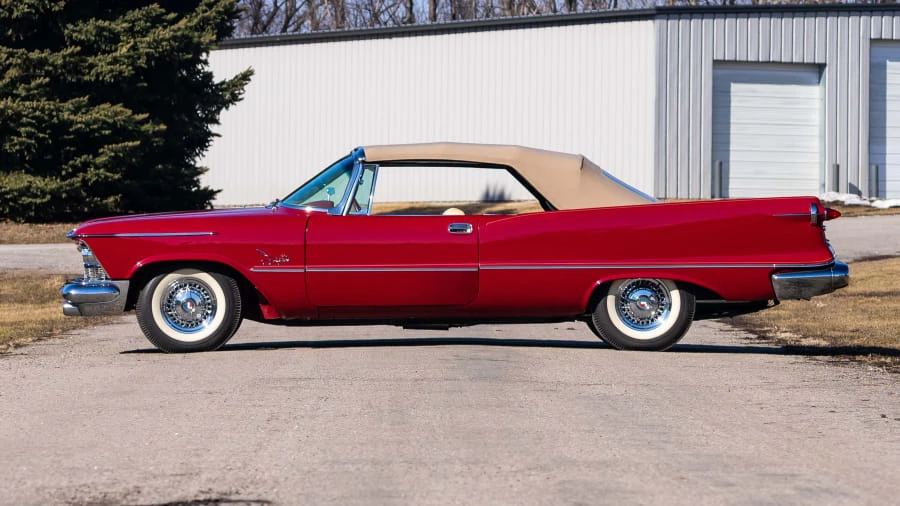 1958 Imperial Crown - Image 2 of 20