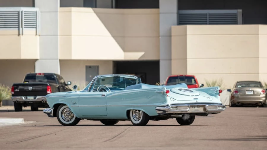 1958 Imperial Crown - Image 3 of 24