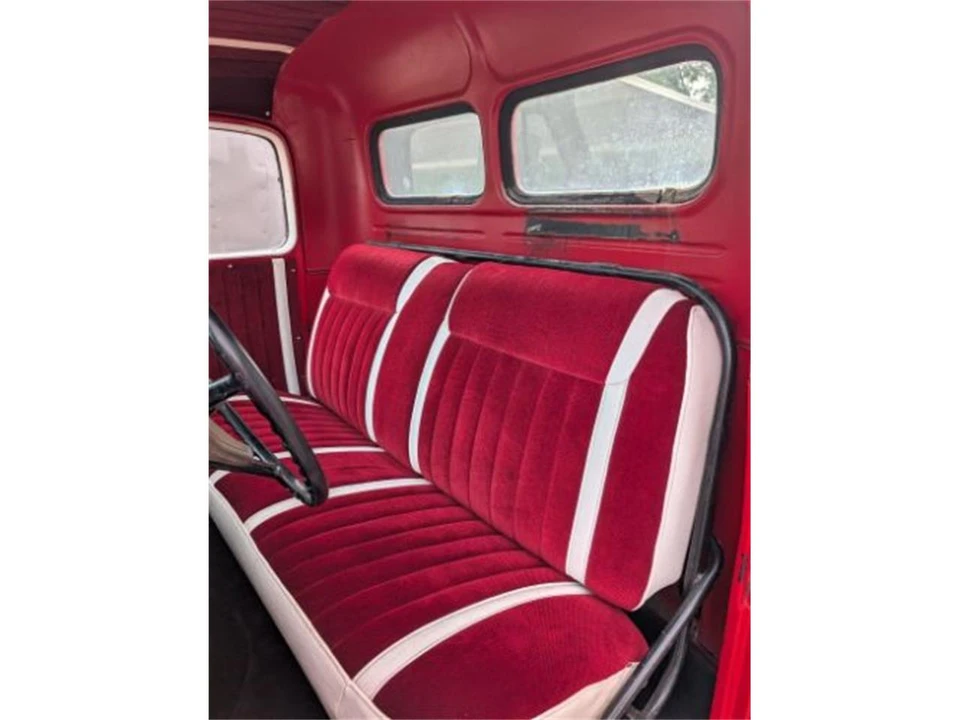 1958 International - Image 7 of 11
