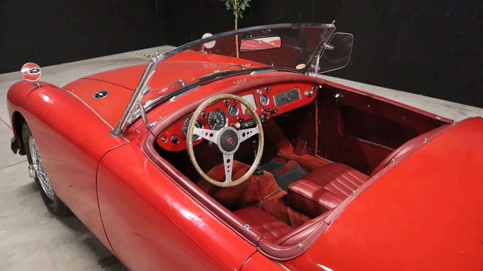 1958 Jaguar - Image 10 of 20