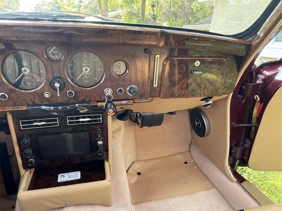 1958 Jaguar Mark I - Image 25 of 31
