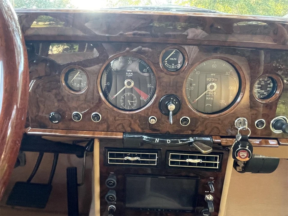 1958 Jaguar Mark I - Image 20 of 31