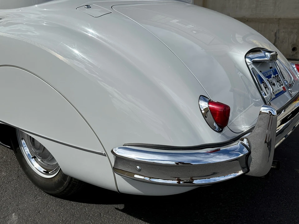 1958 Jaguar Mark VII & VIII & IX - Image 31 of 31