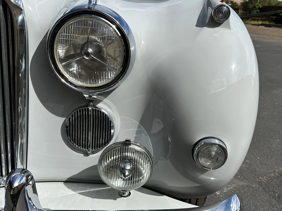 1958 Jaguar Mark VII & VIII & IX - Image 25 of 31