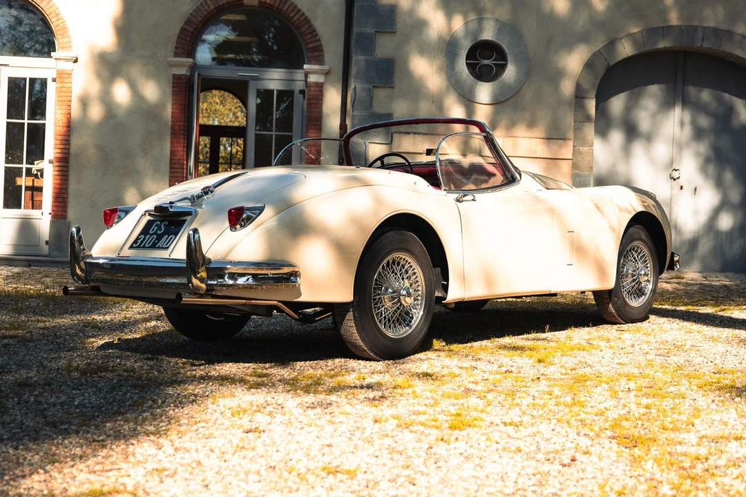 1958 Jaguar XK150 - Image 7 of 30