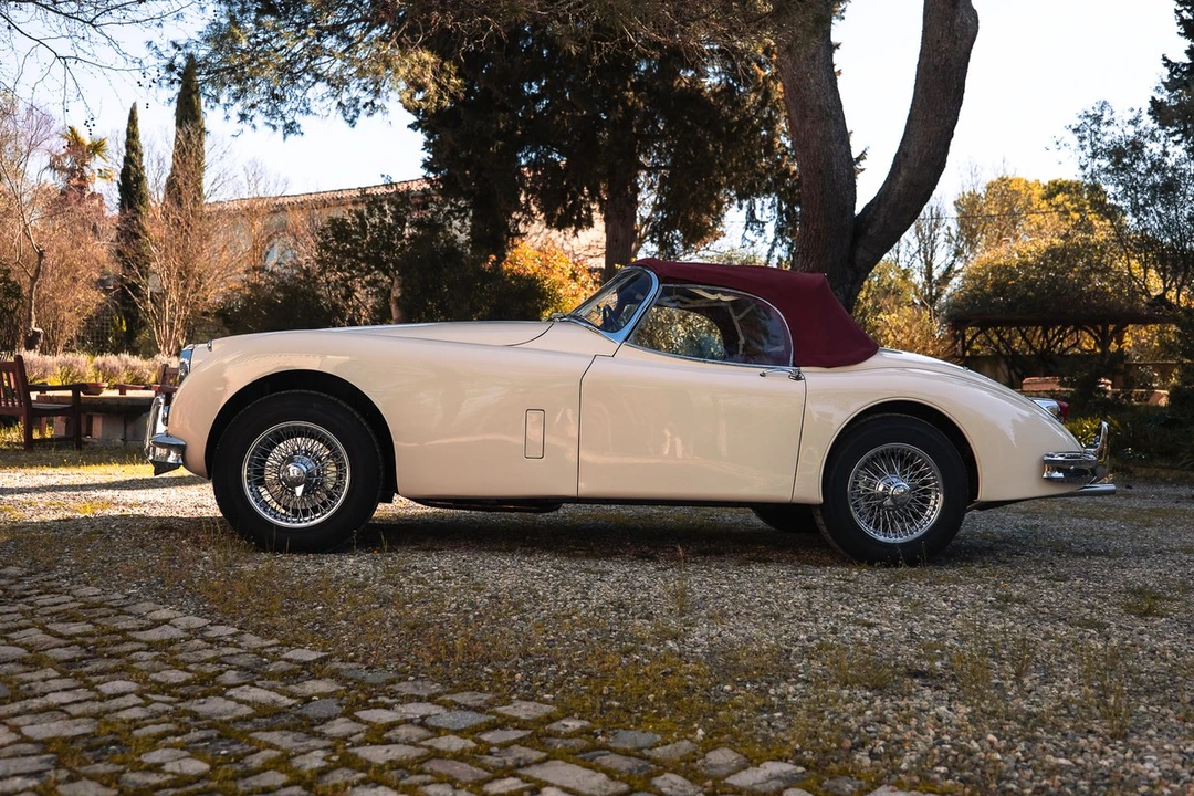 1958 Jaguar XK150 - Image 19 of 30
