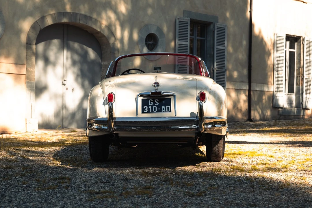 1958 Jaguar XK150 - Image 6 of 30