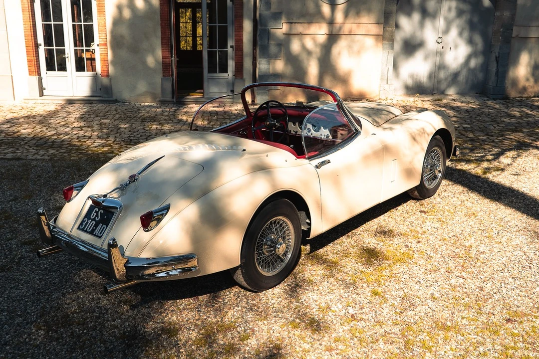 1958 Jaguar XK150 - Image 11 of 30