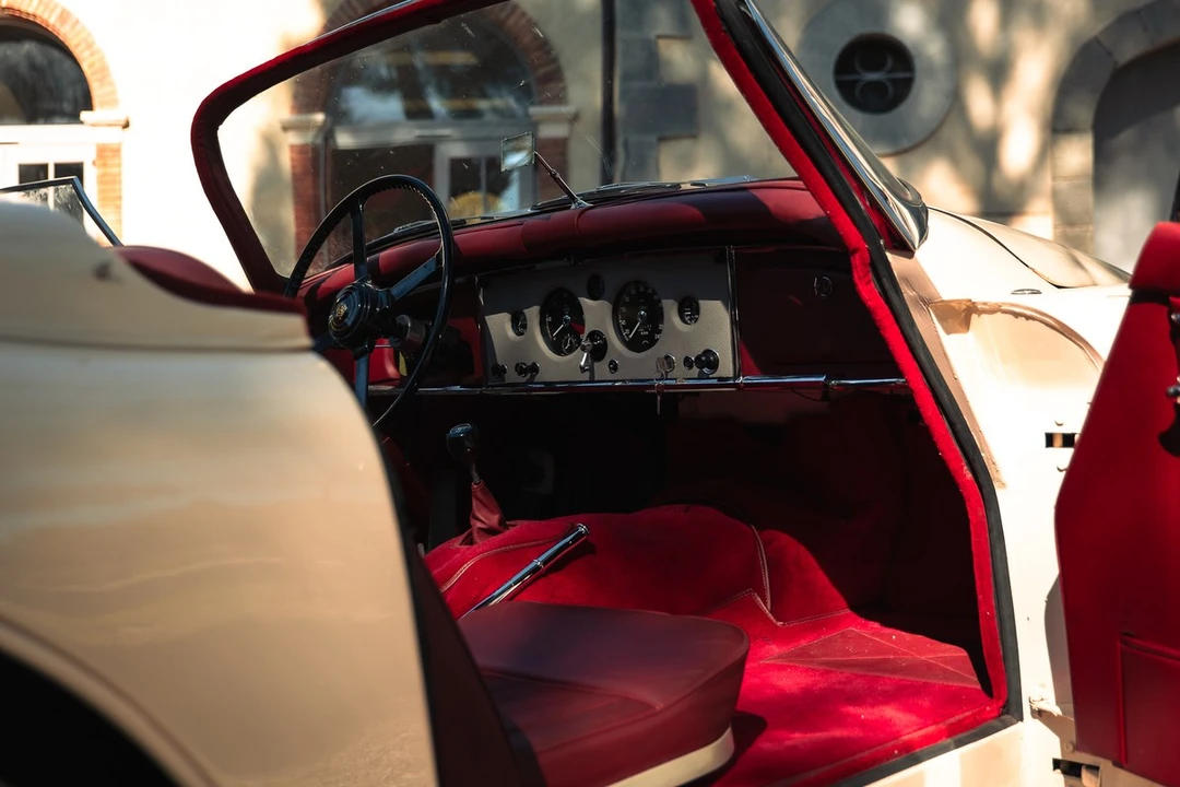 1958 Jaguar XK150 - Image 28 of 30