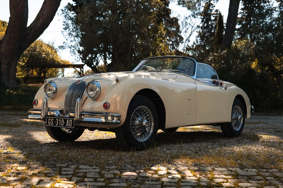 1958 Jaguar XK150 - Image 3 of 30
