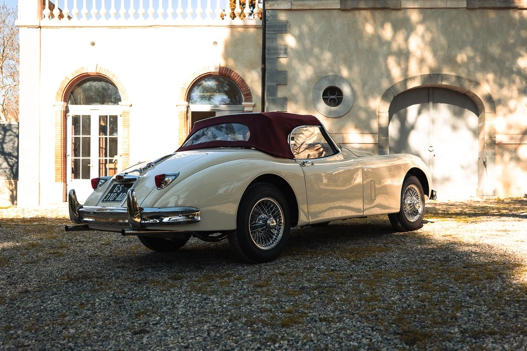 1958 Jaguar XK150 - Image 18 of 30