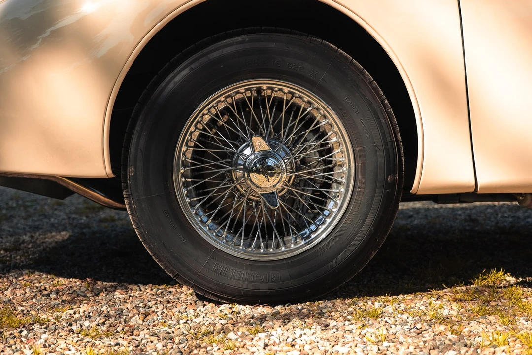 1958 Jaguar XK150 - Image 23 of 30