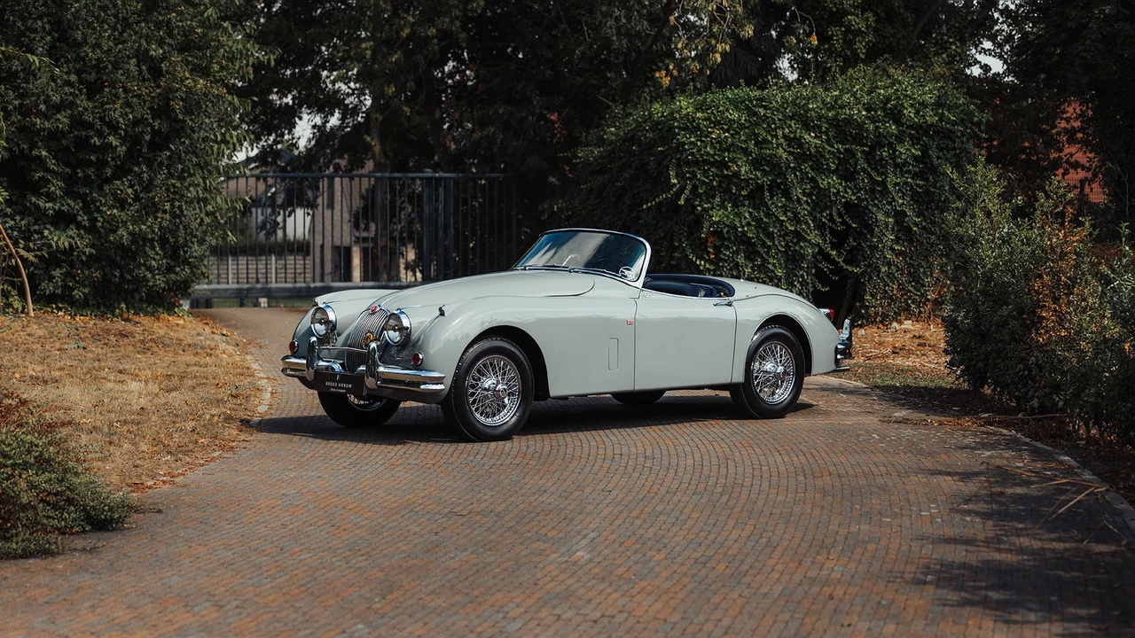 1958 Jaguar XK150 S - Image 11 of 31