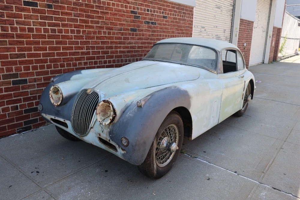 1958 Jaguar XK - Image 2 of 8