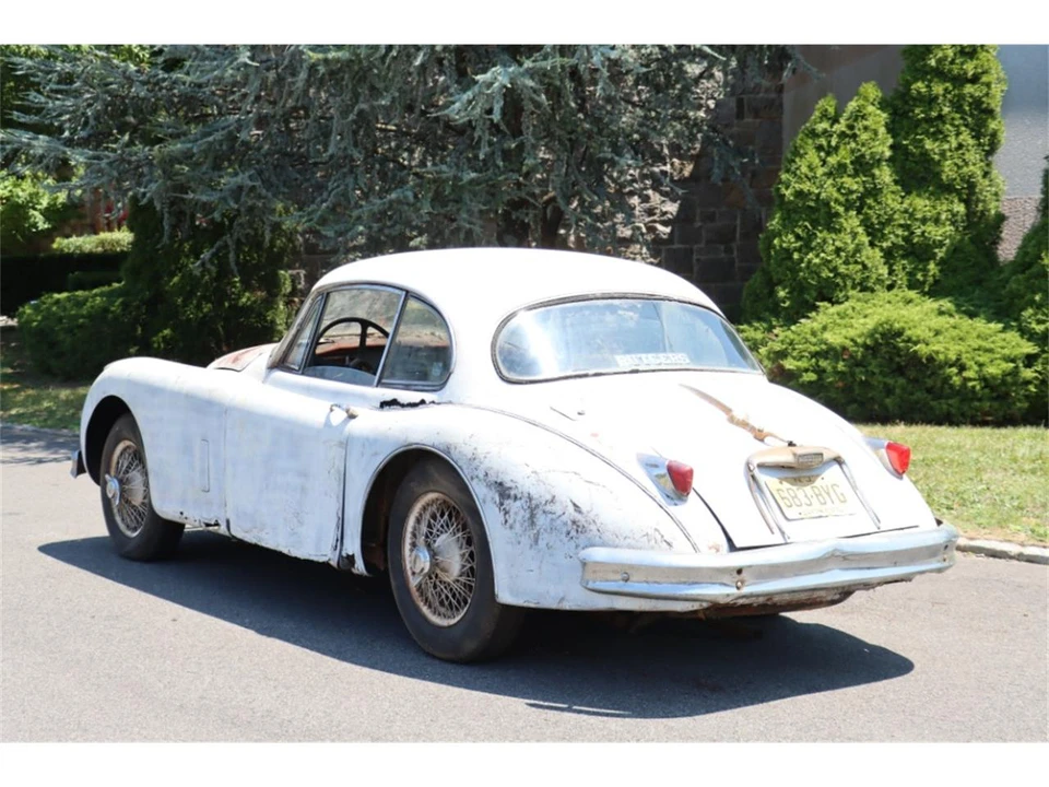 1958 Jaguar XK150 - Image 6 of 8