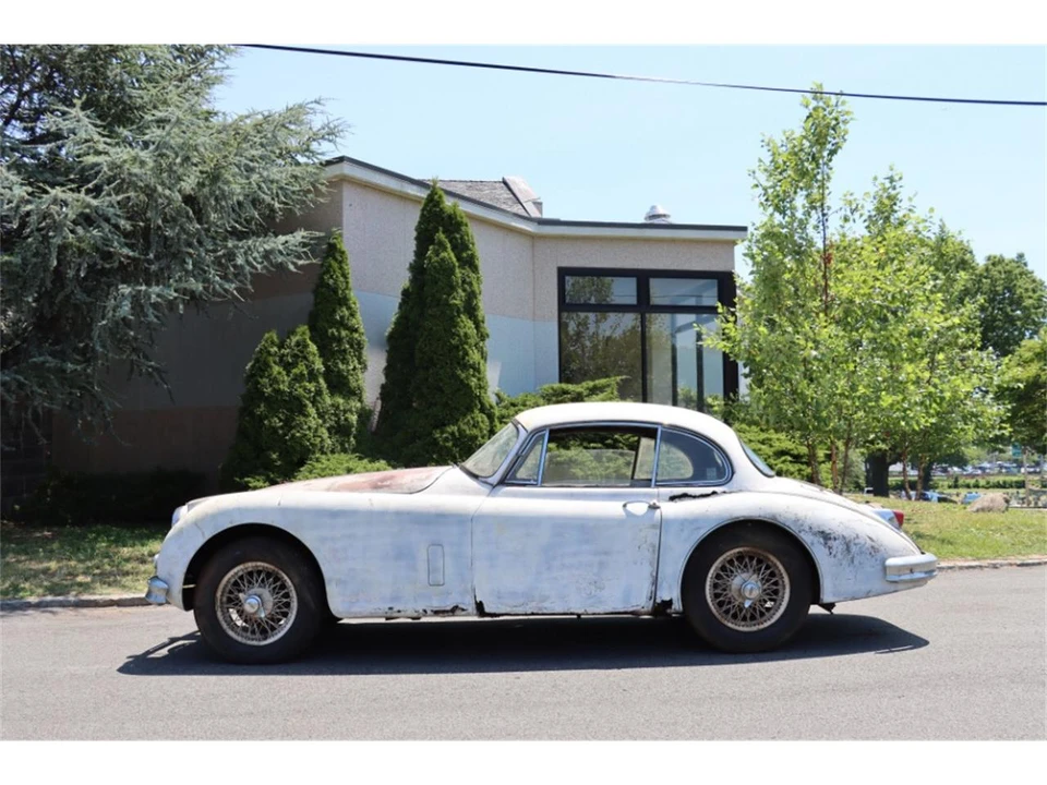 1958 Jaguar XK150 - Image 4 of 8