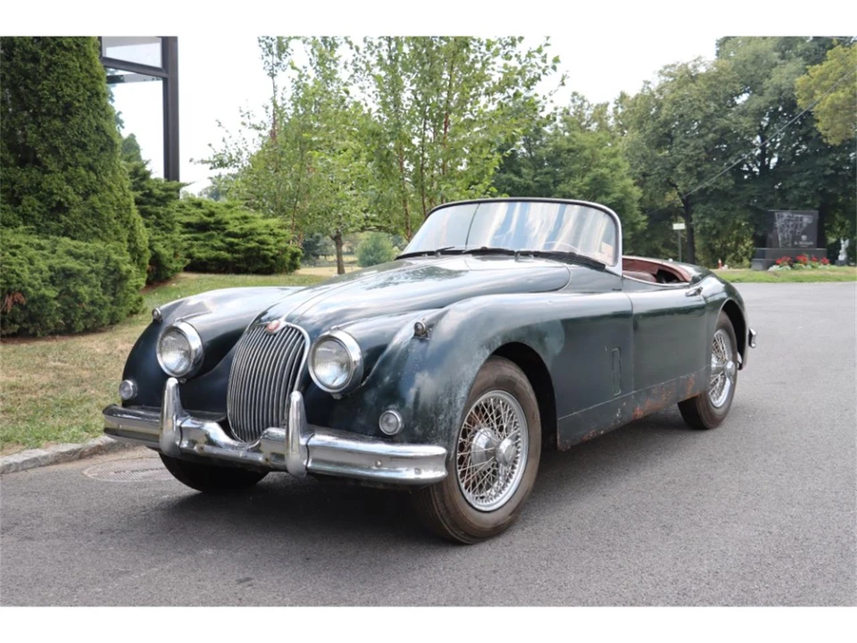 1958 Jaguar XK150 - Image 2 of 8