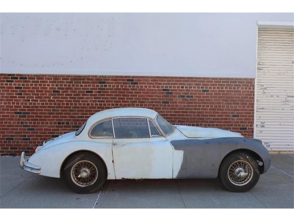 1958 Jaguar XK150 - Image 3 of 8