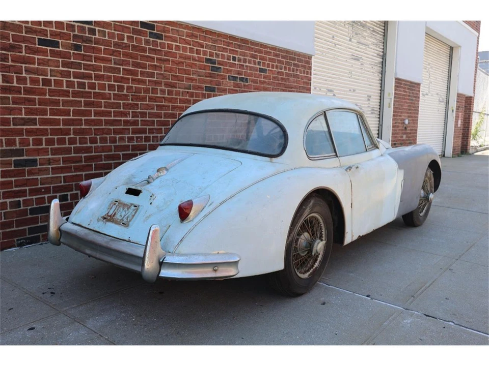 1958 Jaguar XK150 - Image 5 of 8