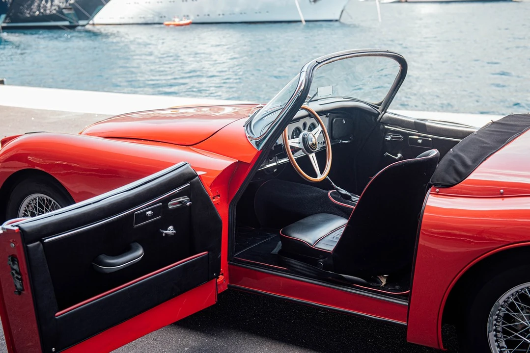 1958 Jaguar XK150 OTS Roadster - Image 22 of 30