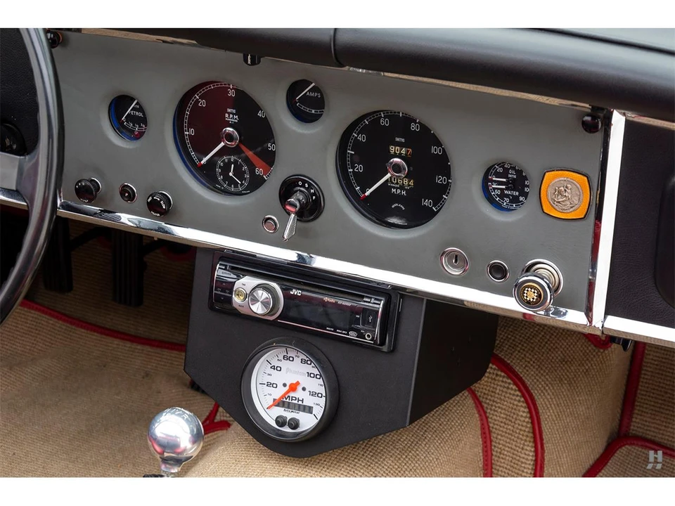 1958 Jaguar XK150 - Image 11 of 31