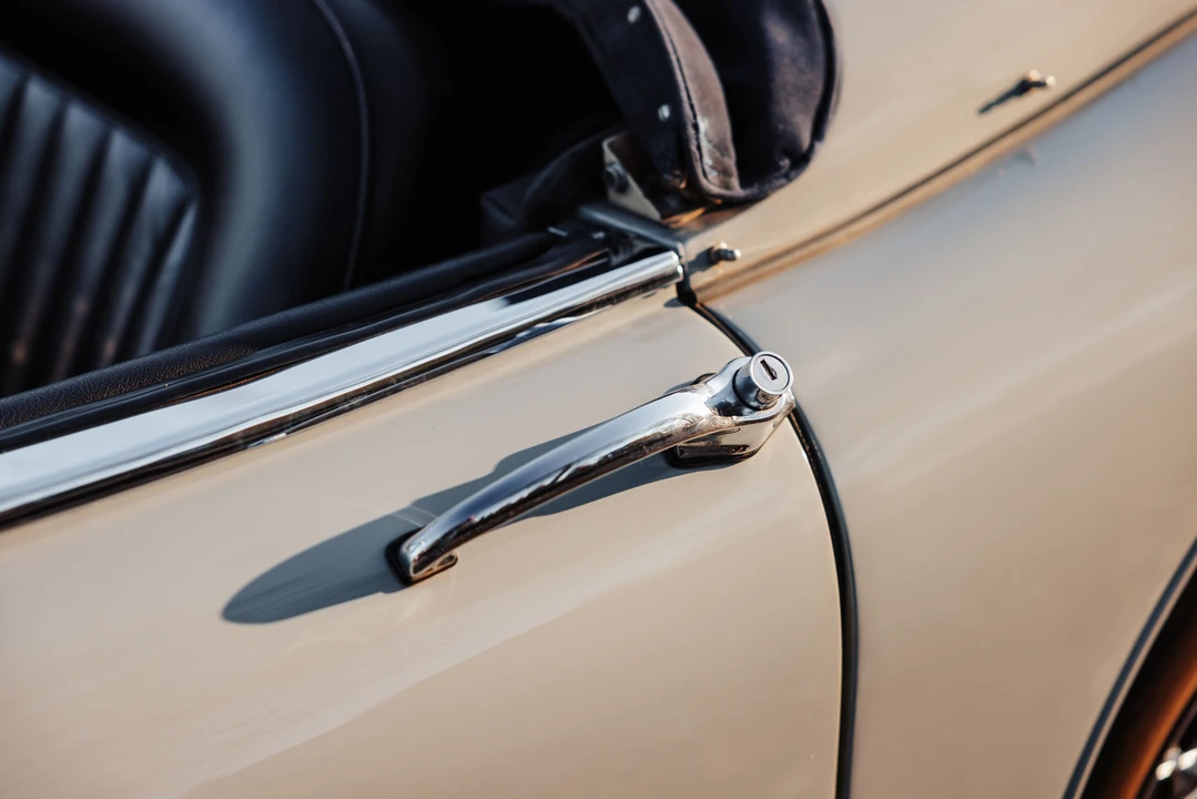 1958 Jaguar XK150 S - Image 27 of 31